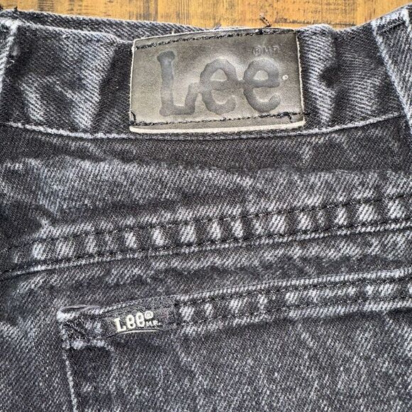 Lee Dresses & Skirts - Vintage Lee Rider Silver‎ Tag/leather Patch, Black Skirt,made In USA. (SO26)